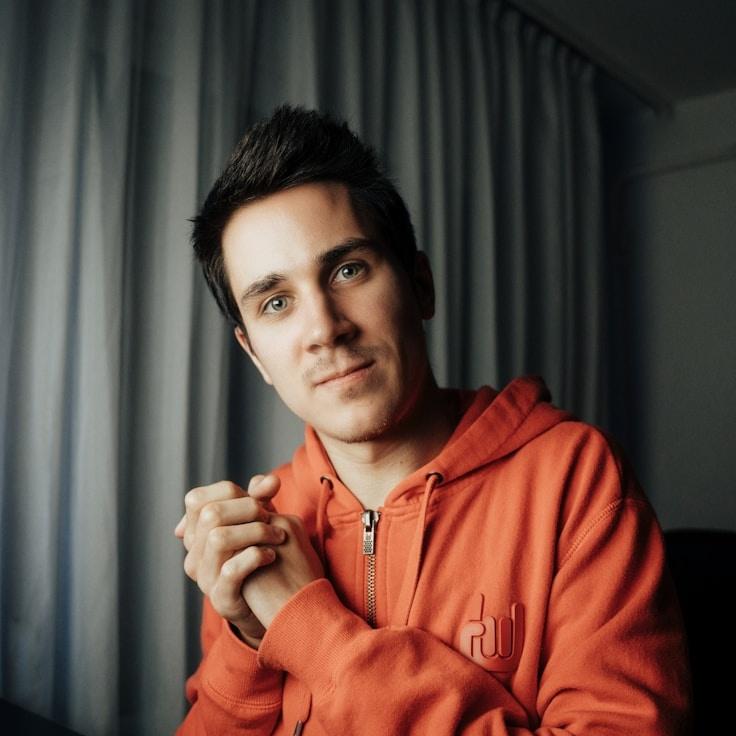 Portrait of Priya Kapoor, group coordinator and fusion cooking expert